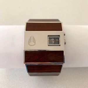 Nixon Rotolog Watch // Walnut + Silver